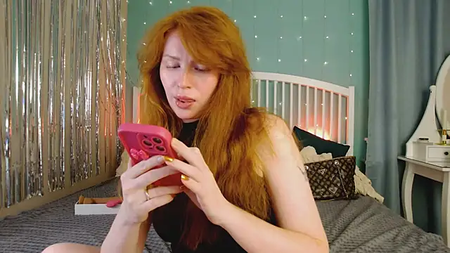 GingerArin Adlı Modelin Canlı XXX Sohbeti