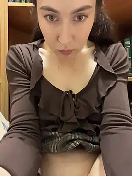 Holly_Playn Live XXX chat