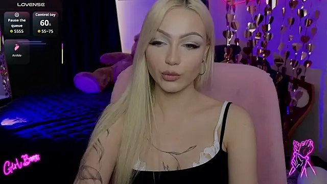 LinaLirian's Live XXX Chat
