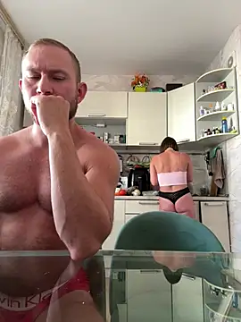 RUS208's Live XXX Chat