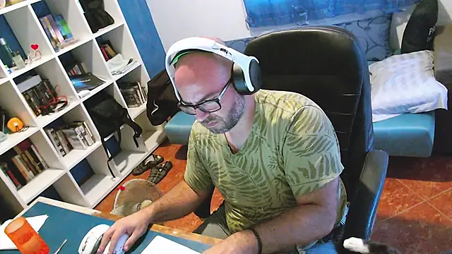 ravingr4d4's Live XXX Chat