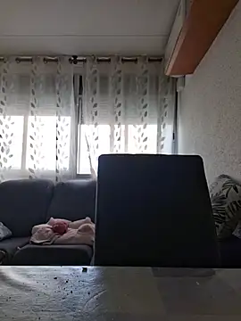Czat XXX na żywo – Javier_bear