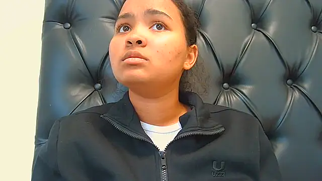 indianaphrodite1 Live XXX-Chat