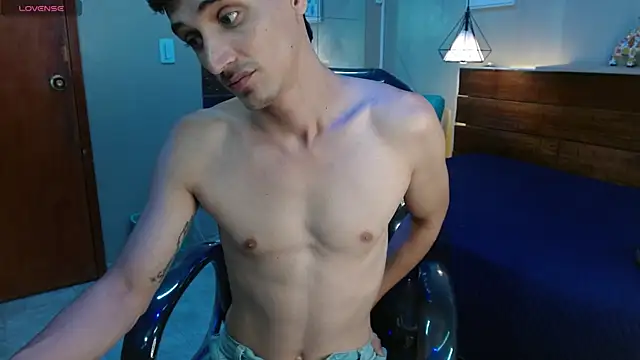 Chat +18 de FelipeFriendly ao vivo