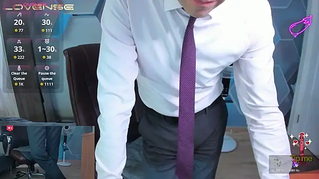 SteveTiger live XXX chat