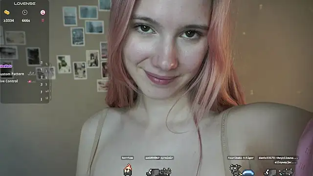 ElaineBerum's Live XXX Chat