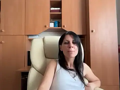 InjaAtHome Live XXX-chat