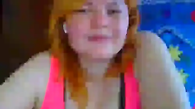 Chat XXX en directo de KrisryOxNiksss