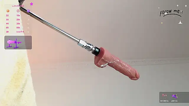 XXX chat uživo modela adara_le