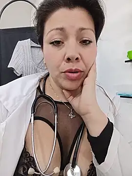 SARA_21- Adlı Modelin Canlı XXX Sohbeti