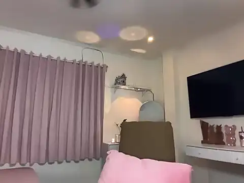 YourNaughtyPrincess 라이브 XXX 채팅