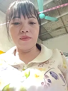 Sana-vn Adlı Modelin Canlı XXX Sohbeti