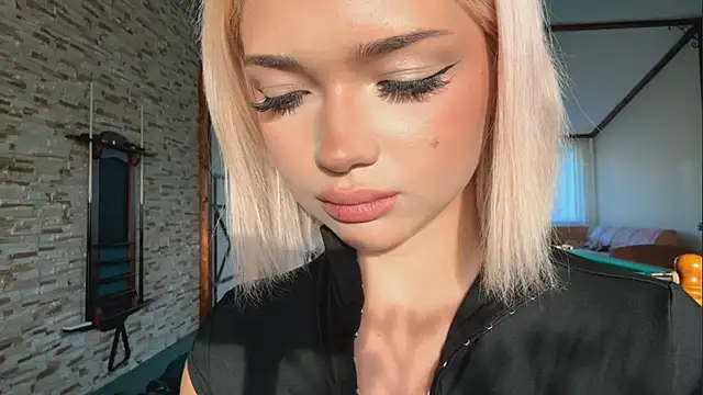 StacyChocopay – Naživo XXX chat