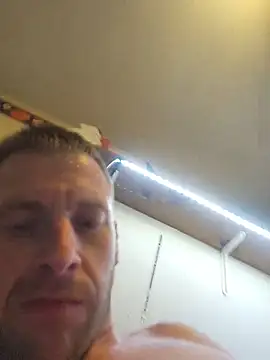 Dick4dope webkamerás műsora