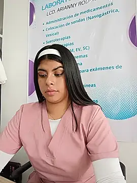 SOFIA-11_ Chat XXX live