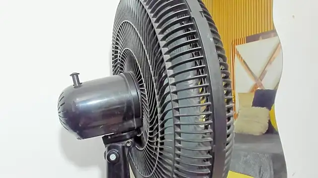 XXX chat uživo modela TaylerCruz