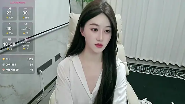 Chat XXX en directo de LUNYI-CC