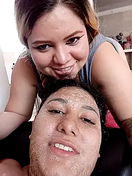 Sara_y_Amy Chat XXX live