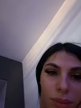 Moon_Shard's Live XXX Chat