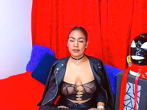 دردشة SharonCasttle الجنسية المباشرة