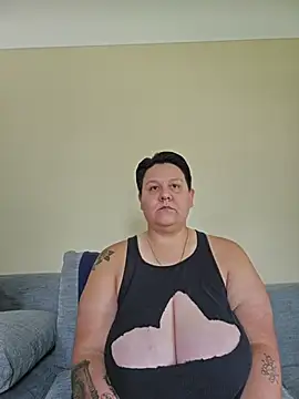 צ'אט XXX בשידור חי של DevilDahm