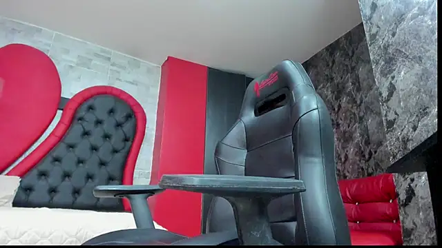 Chat XXX en directo de JAYLEN_BDSM