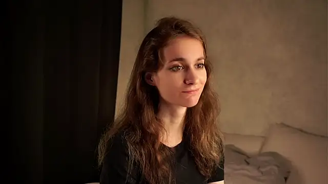MuoiSlattery Adlı Modelin Canlı XXX Sohbeti