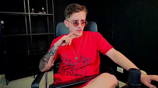 FelixStarkk – Live XXX-chat