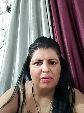 Chat XXX en directo de Jann_Riya333