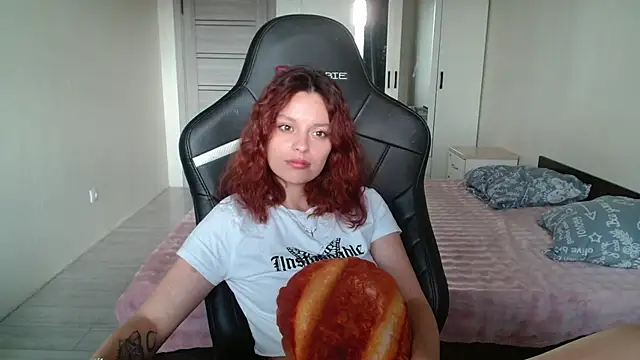 Mia_Luiza – Naživo XXX chat