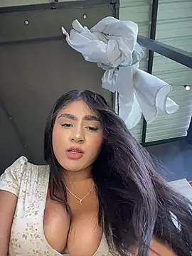 VictoriaSecretXXX XXX чат на живо