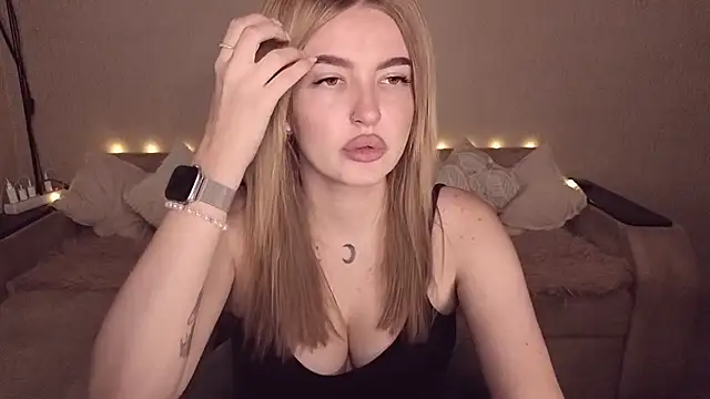 ViolettaLopez 现场XXX聊天