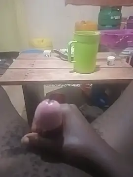 phaebe Show in webcam
