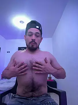 williamsmiiths16 Live XXX-Chat