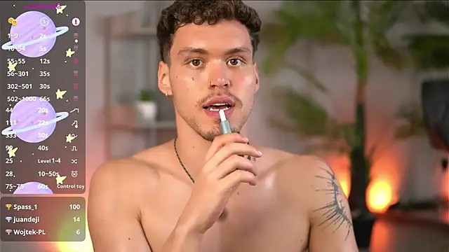 CurlyStarX XXX чат на живо