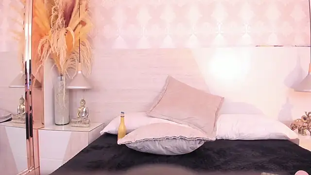 IvannaAnggel 라이브 XXX 채팅