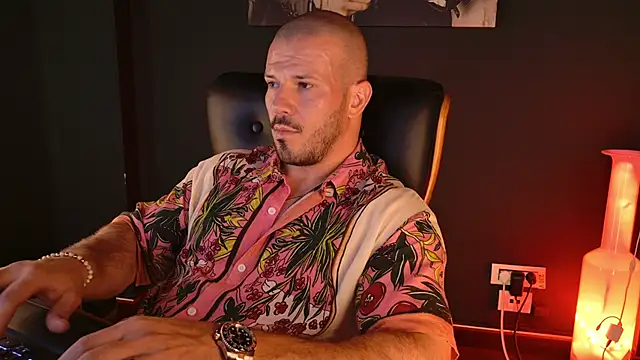 AngeloEric Chat XXX live