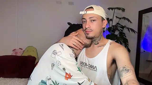 Noah_and_Steven Live XXX-chat