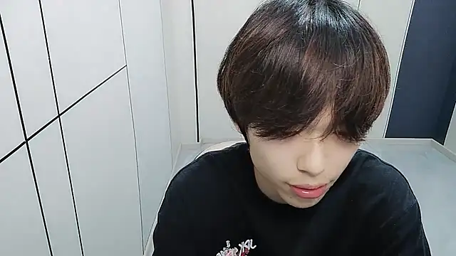 T2028T Live XXX-chat