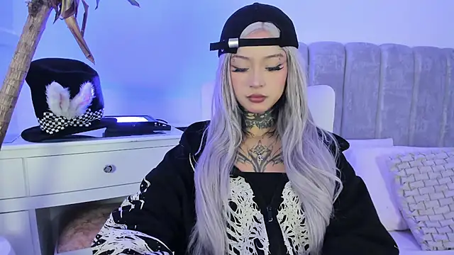 doll__bella's Live XXX Chat