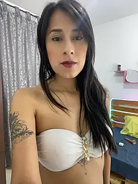 Lia-1212's Live XXX Chat