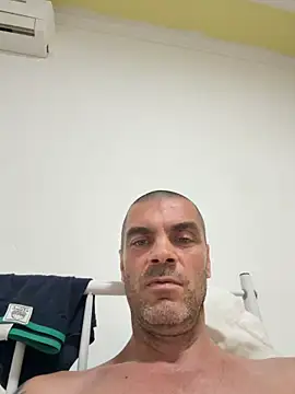 SIRMASTERDOMINATORXXL: απευθείας συνομιλία ΧΧΧ