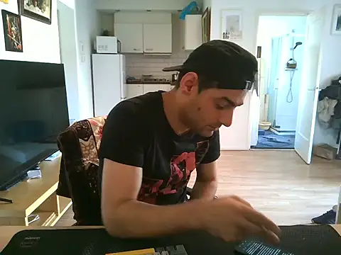 mihaimichael XXX чат на живо