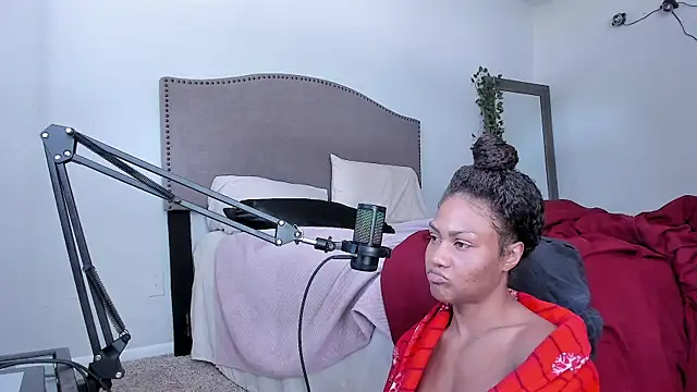 yiauana লাইভ XXX চ্যাট