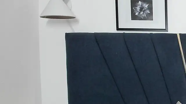 Enzo_love18 Webcam-Show