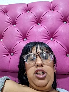 Chat +18 de ZaidaWet ao vivo