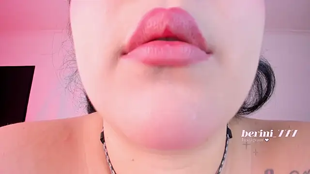 แชท XXX สดของ AmberiniHoffman