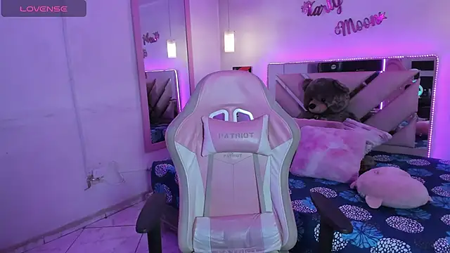 Živý XXX chat Karly_moon