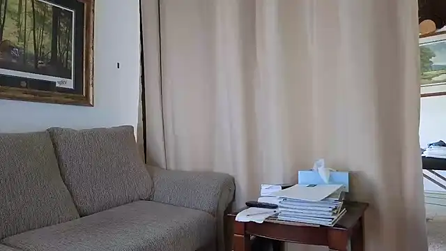 CDforU Adlı Modelin Canlı XXX Sohbeti