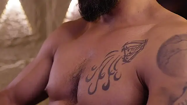 Chat XXX ao vivo de DannSaenz